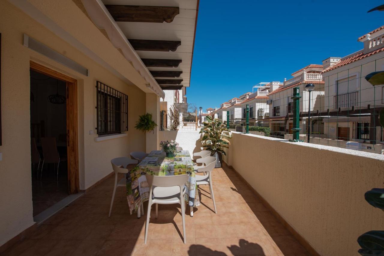 Holiday Beach Gran Alacant 圣波拉 外观 照片